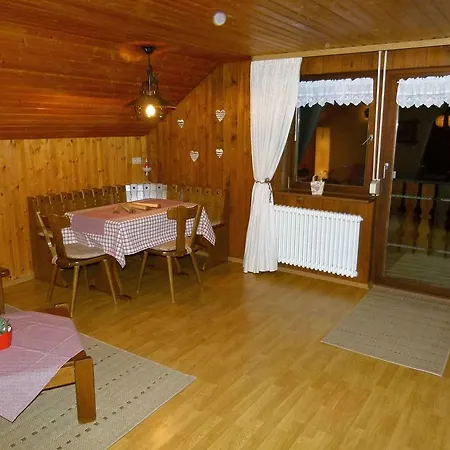 Ferienwohnung Dietsche *